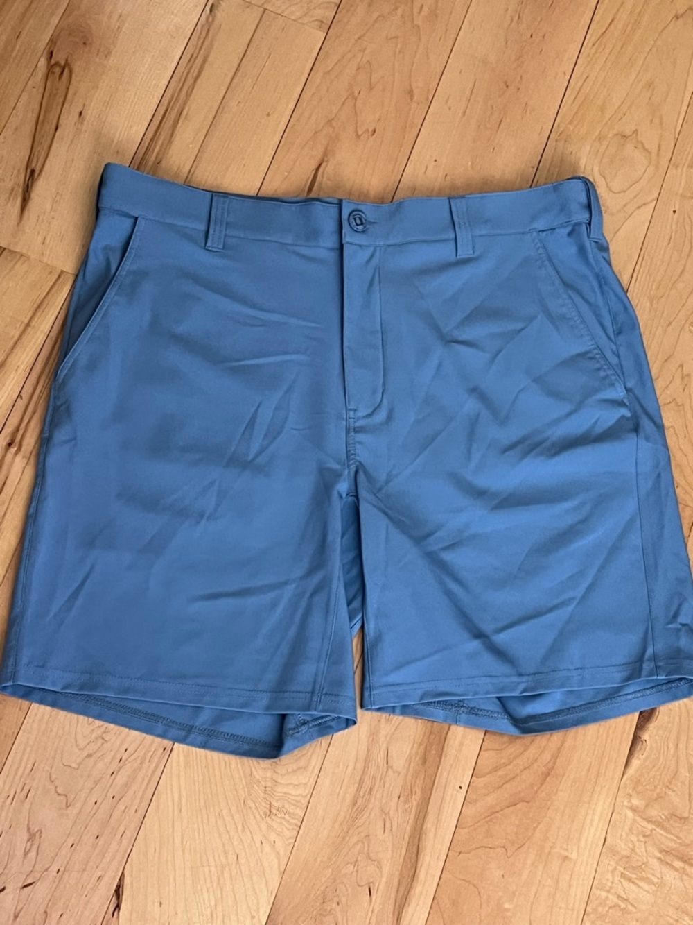 Size XL- HUK pursuit shorts in blue- new with tags